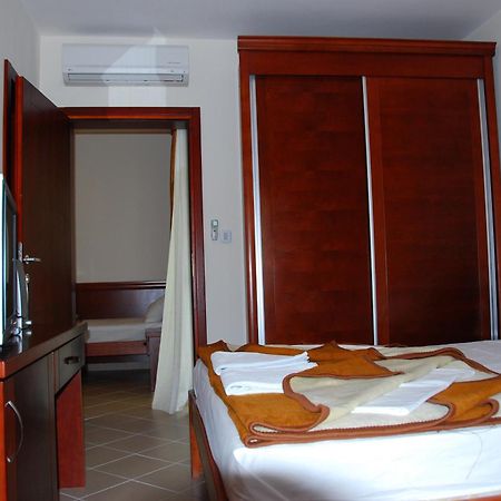 Apartments Krapina Budva Exterior foto